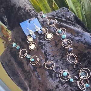 Elegant Gold and Blue Circle Necklace and 2 Earring Set